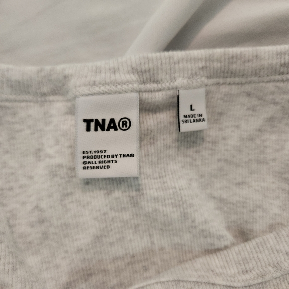 Aritzia Light Gray Tank Top - Picture 5 of 9